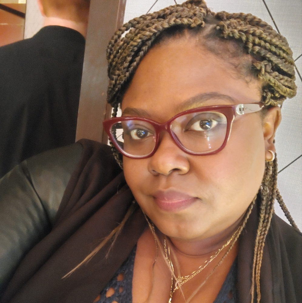 Meet your Posher, Sophia